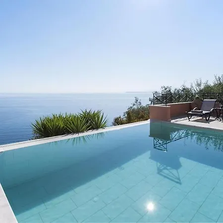 Kyma, Nissaki, Kaminaki With Private Pool And Spectacular Sea Views * Agní